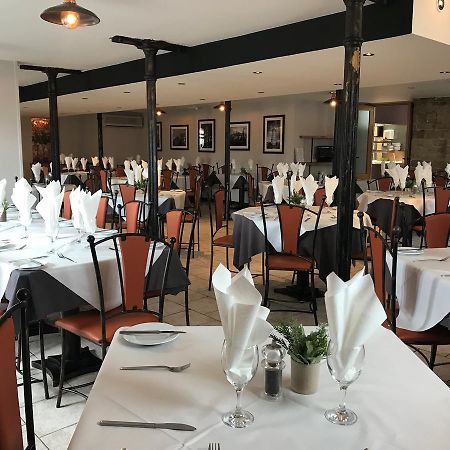 Waterfront Hotel 布里格豪斯 外观 照片