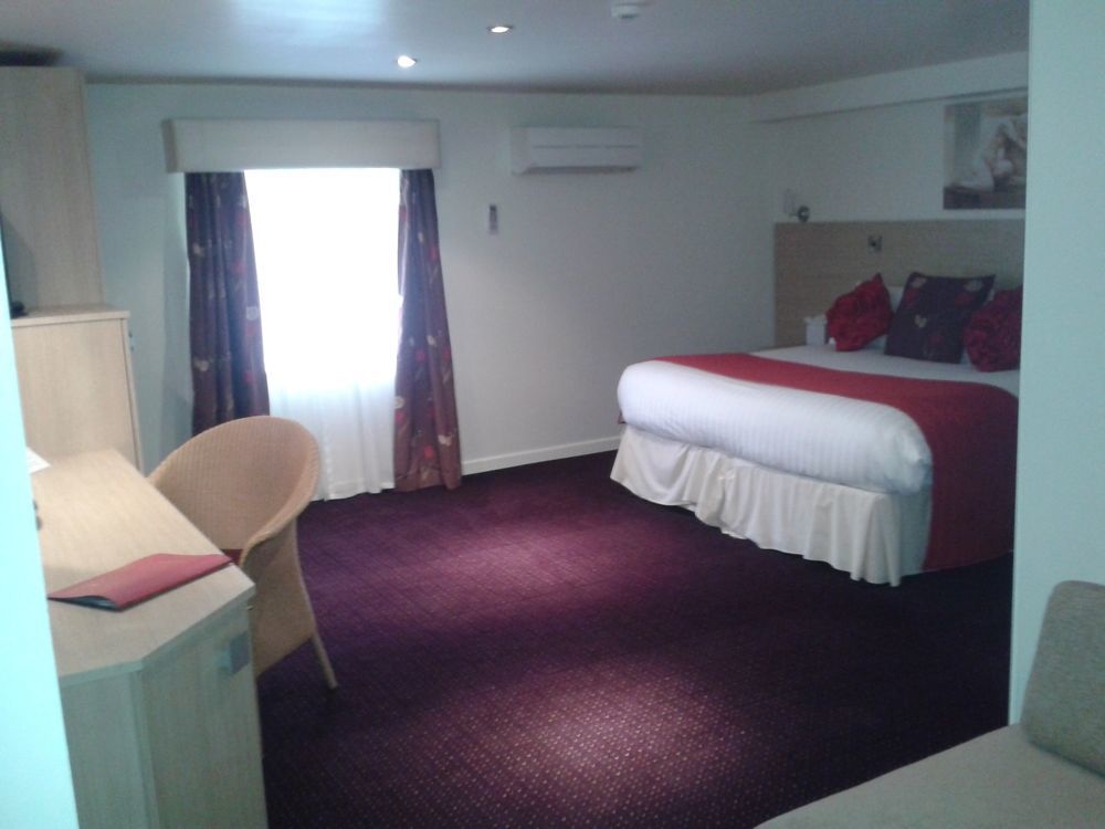 Waterfront Hotel 布里格豪斯 外观 照片